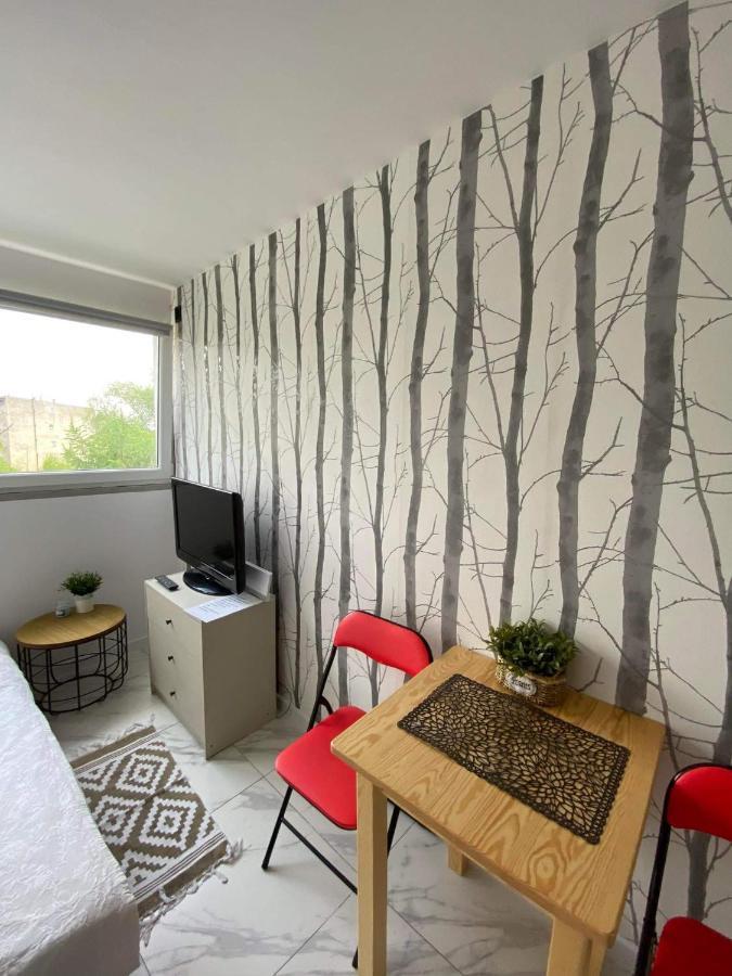 Night Host Robotnicza Apartamento Breslavia Exterior foto